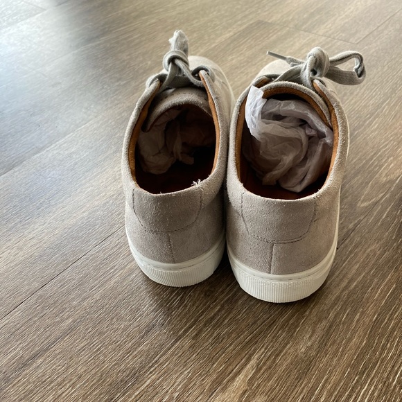 New Republic Kurt Gray Suede Sneakers Sz 8.5 - Picture 6 of 6
